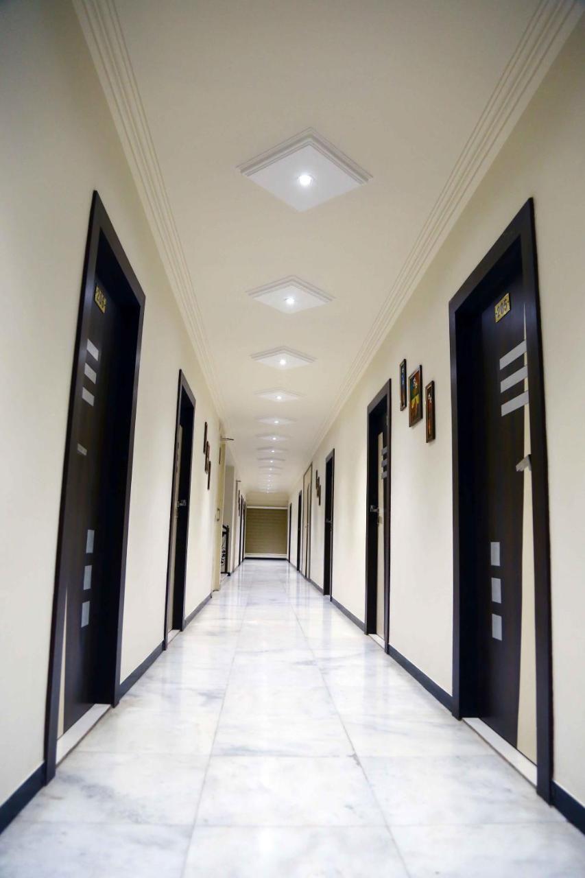 Hotel Regency Jāmnagar Zewnętrze zdjęcie